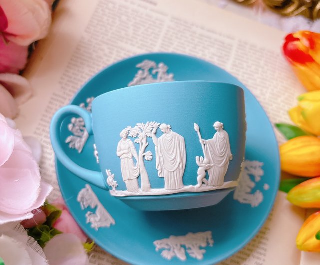 英国ボーンチャイナ ウェッジウッド ジャスパーブルーレリーフ