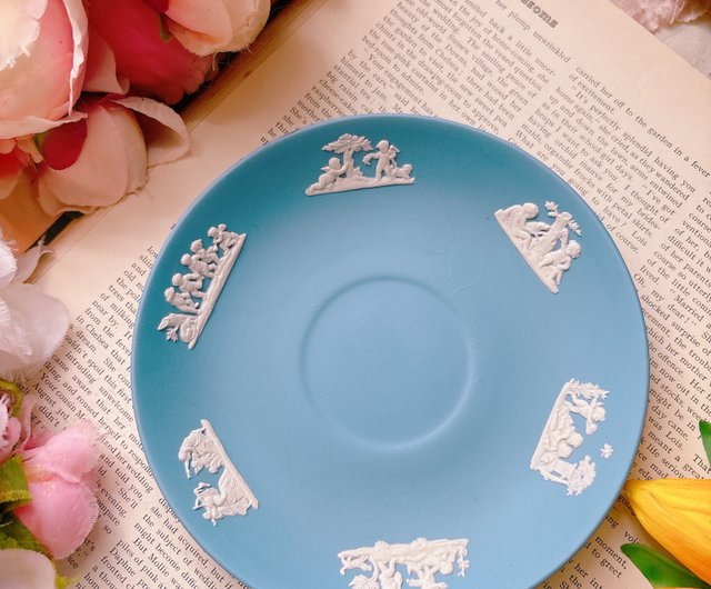 英国ボーンチャイナ ウェッジウッド ジャスパーブルーレリーフ