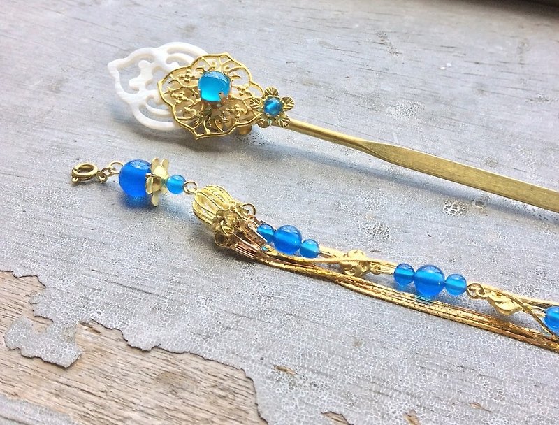 Meow ~ Chinese style hand-made agate sword-shaped hairpin duplex / blue agate / gold (Bronze color) - Hair Accessories - Other Materials Blue