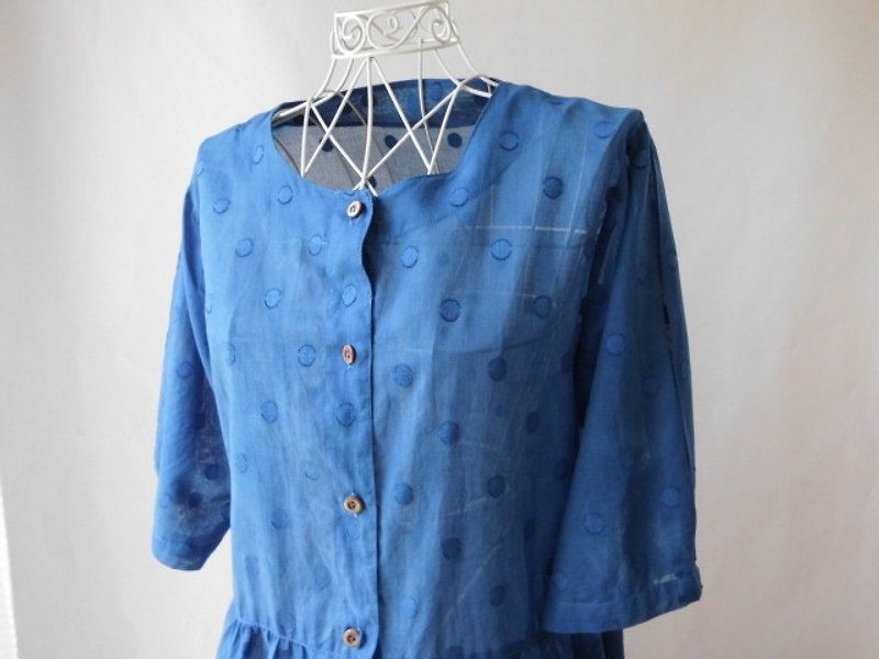 Indigo dyeing in summer of Japan Blue cotton front opening tunic hand dyed - เสื้อผู้หญิง - ผ้าฝ้าย/ผ้าลินิน สีน้ำเงิน