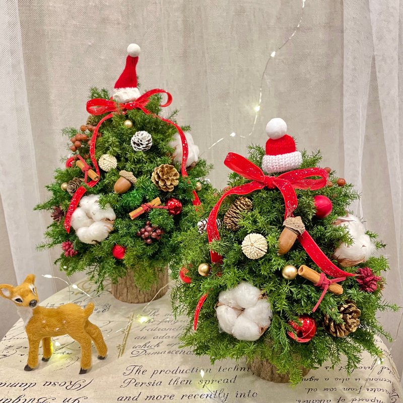 | Little Dreamland Floral Arrangement | Christmas Blessings Small Tree Chubby Version Permanent Cedar Christmas Tree Christmas Gift - Dried Flowers & Bouquets - Plants & Flowers White