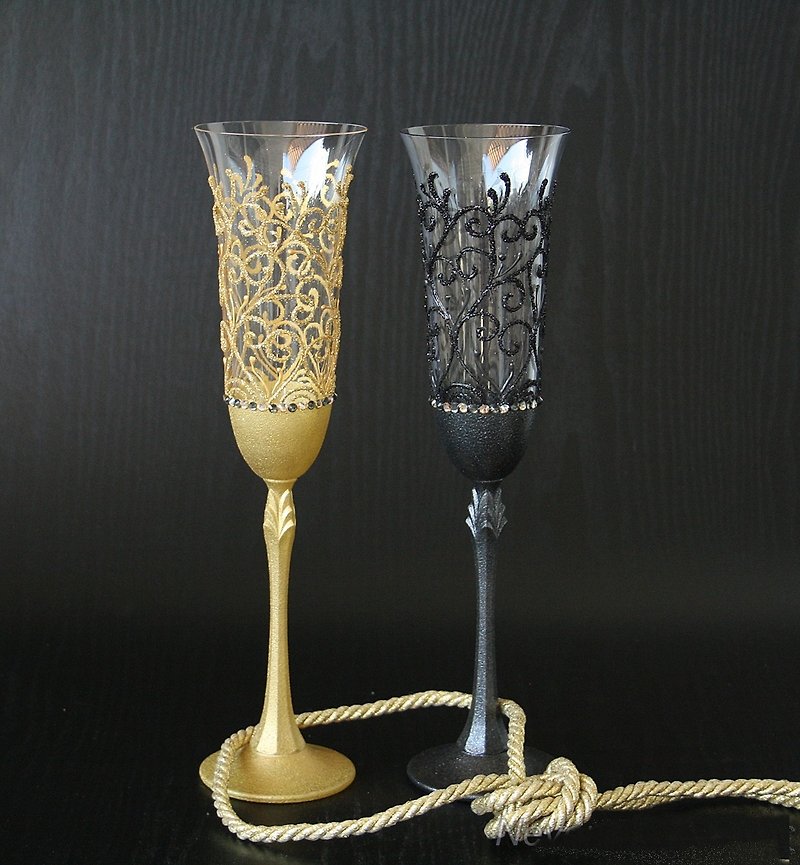Mr and Mrs Glasses Wedding Champagne Wine, Hand Painted, Set of 2 - 酒杯/酒器 - 玻璃 金色