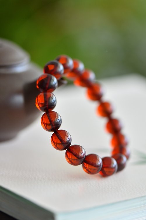 Angel's tears 天使之淚 Jewelry Design 天然原礦血珀圓珠 設計手鍊手串s