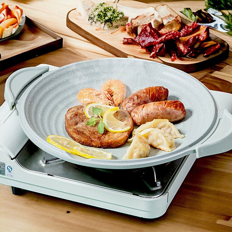 Debo Debo Delicious Barbecue Double Bottom Double Ears Non-stick Baking Pan 32cm - กระทะ - วัสดุอื่นๆ สีเงิน