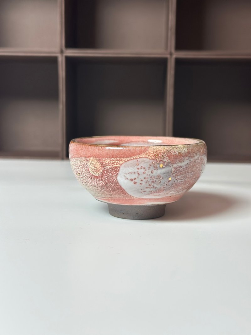 粉志野鎏金杯-手工製作-容量約70cc - 茶壺/茶杯/茶具 - 陶 