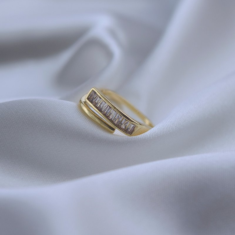 Embrace Vintage│Gold Plated Bronze Stone Adjustable Ring - แหวนทั่วไป - ทองแดงทองเหลือง สีทอง