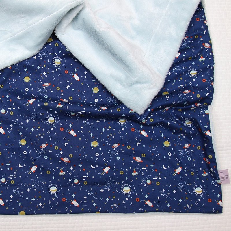 Made in korea universe minky baby blanket (new born baby gift) 新生兒 出産祝い, 布  ブランケ - 嬰兒床/床圍/寢具 - 棉．麻 多色