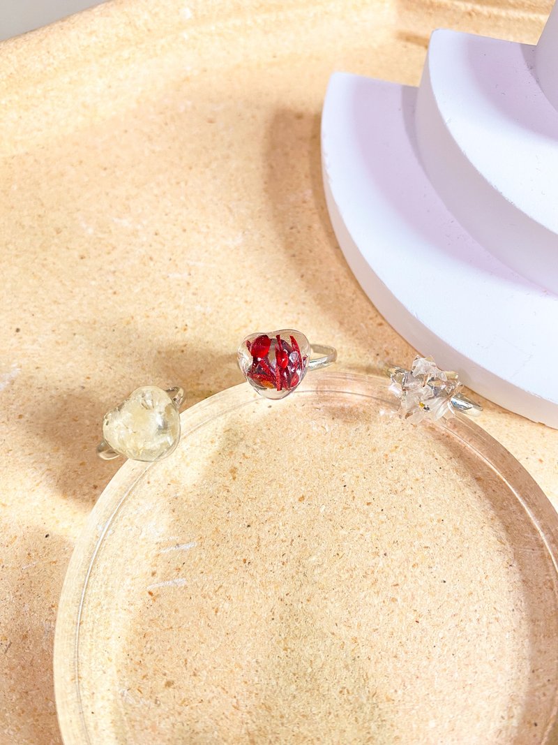 heart ring - General Rings - Resin Red