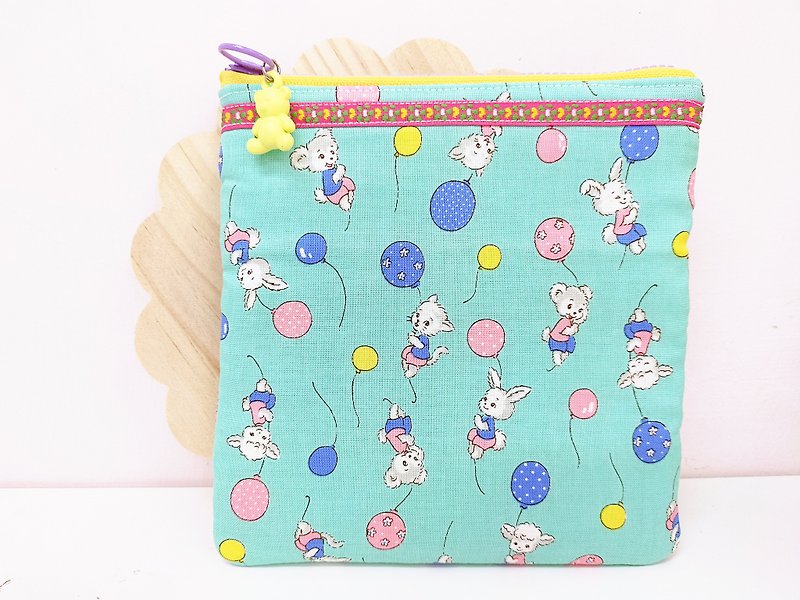 Balloon animals carry small square bags and universal bags - Toiletry Bags & Pouches - Cotton & Hemp 