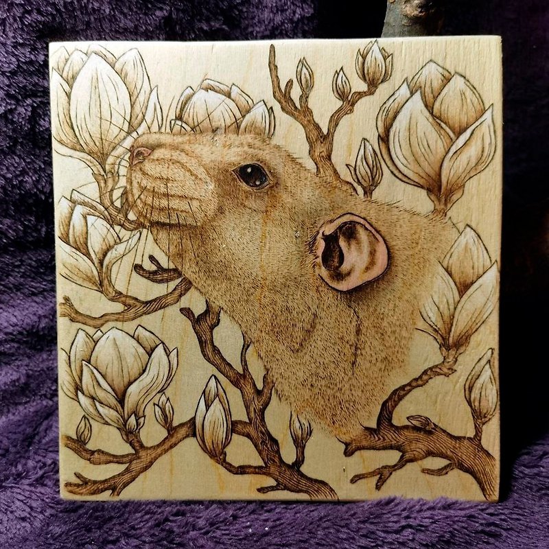 Woodburning rat and buds - 牆貼/牆身裝飾 - 木頭 咖啡色