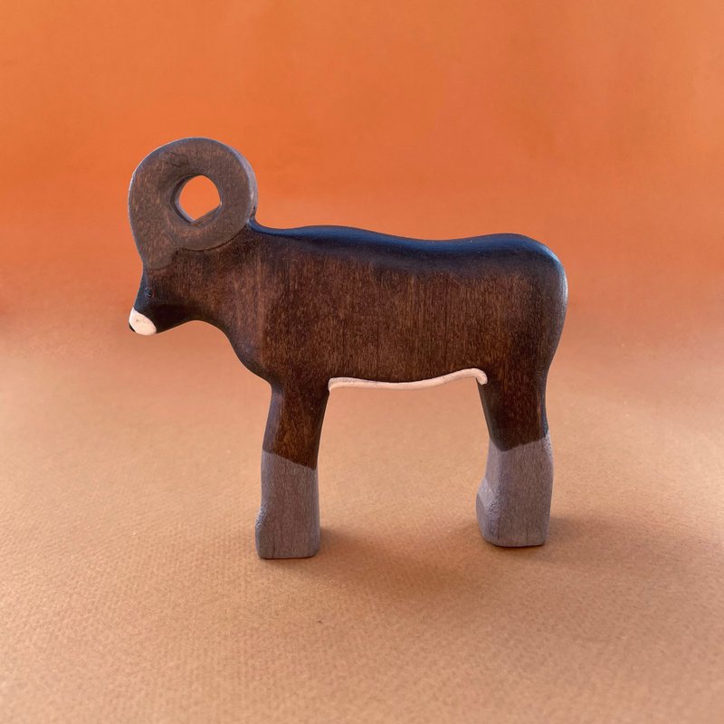 Wooden ram figurine - Ram toy - Wooden animals - Wooden toys - Wild animals - ของเล่นเด็ก - ไม้ สีนำ้ตาล