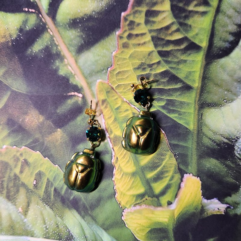 Scarab Clip-On - Earrings & Clip-ons - Clay Green