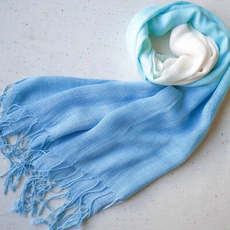 藍天使 純棉流蘇圍巾/柔軟不刺脖/職人手工渲染 - 圍巾/披肩 - 其他材質 藍色