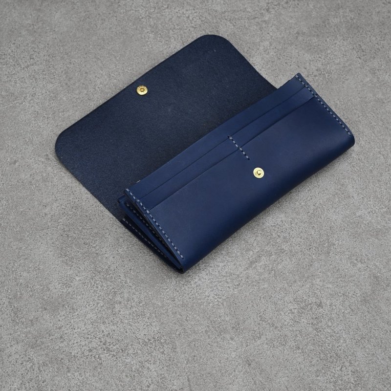 Long clip genuine leather Silver with zipper coin wallet leather bag laminated dark blue cowhide - กระเป๋าสตางค์ - หนังแท้ สีน้ำเงิน