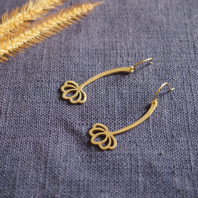 Lotus brass earrings (Handmade) - Earrings & Clip-ons - Copper & Brass Gold