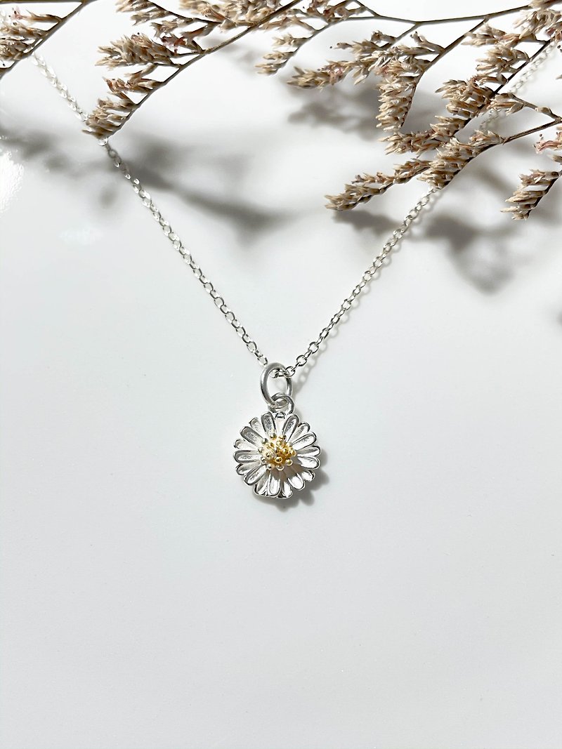 │Floral Series-Little Daisy│Little Daisy Sterling Silver Necklace - สร้อยคอ - เงิน สีเงิน
