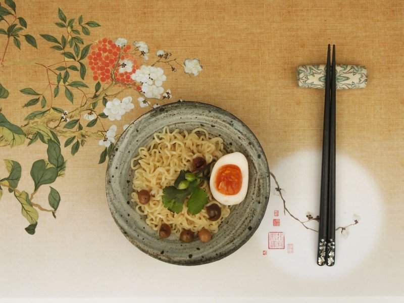 花前月色餐墊 - 桌布/桌巾/餐墊 - 防水材質 金色