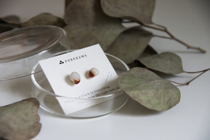 CRACK | Mineral Earrings | EARRINGS - Earrings & Clip-ons - Jade White