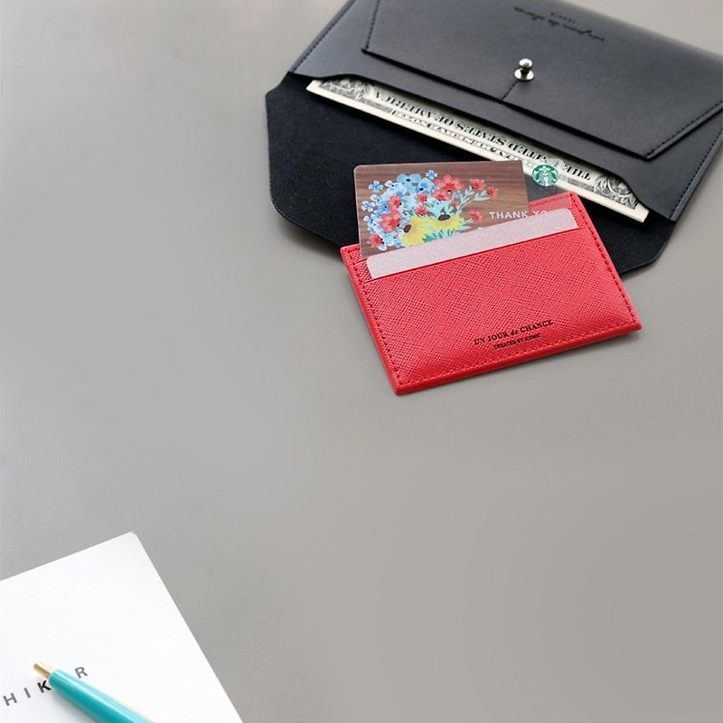 ICONIC Lady classic leather ticket holder V2-classic red, ICO51289 - ที่ใส่บัตรคล้องคอ - พลาสติก สีแดง