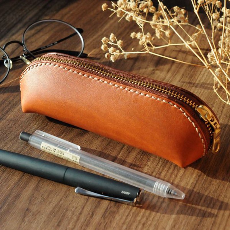 鉛筆盒 | 手工皮件 | 客製作禮物 | 植鞣革-立體船型拉鍊筆袋 - 筆盒/筆袋 - 真皮 咖啡色