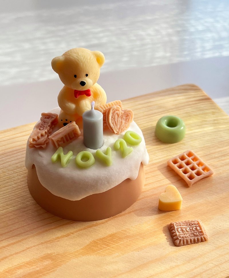 Birthday Cream Cake Candle Teddy Bear Cream Cake Birthday Gift Bear Shape Cake Scented Candle - เทียน/เชิงเทียน - ขี้ผึ้ง 