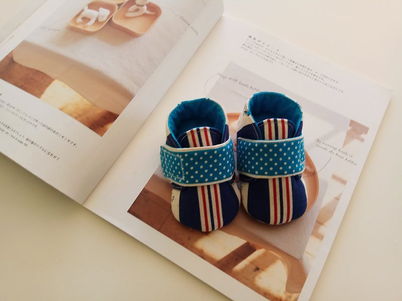 藍線條嬰兒鞋 彌月禮物 短靴款嬰兒鞋 寶寶鞋 - 童裝鞋 - 紙 多色