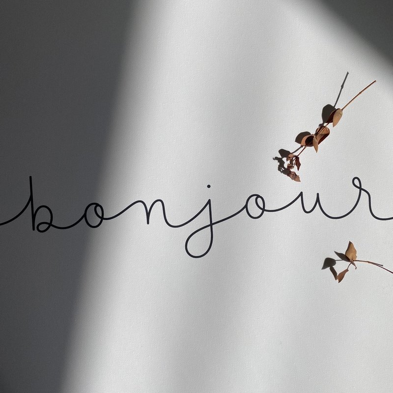 【微瑕特惠】【福利品】Bonjour - 簡約法文草寫掛畫/房間佈置/居 - 海報/掛畫/掛布 - 棉．麻 多色