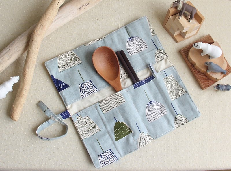 Chandelier cover - pencil case, chopsticks set, environmental protection tableware bag, cloth roll made in Taiwan - hand made good - Cutlery & Flatware - Cotton & Hemp Blue