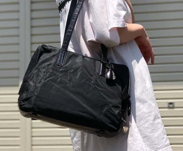 プラダ バッグ 三角ロゴ パドロック ナイロン レザー クロコ型押し