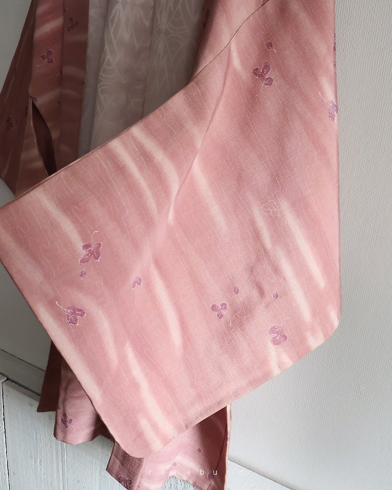 日本製和風印花粉紅色古著羽織和服外套-瑕疵特 - 外套/大衣 - 聚酯纖維 粉紅色