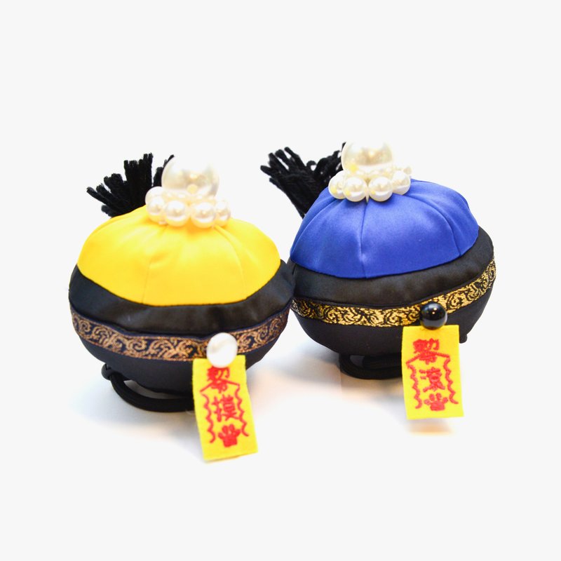 【MOMOJI】Pet Hat | Vampire Hat - Clothing & Accessories - Polyester Multicolor