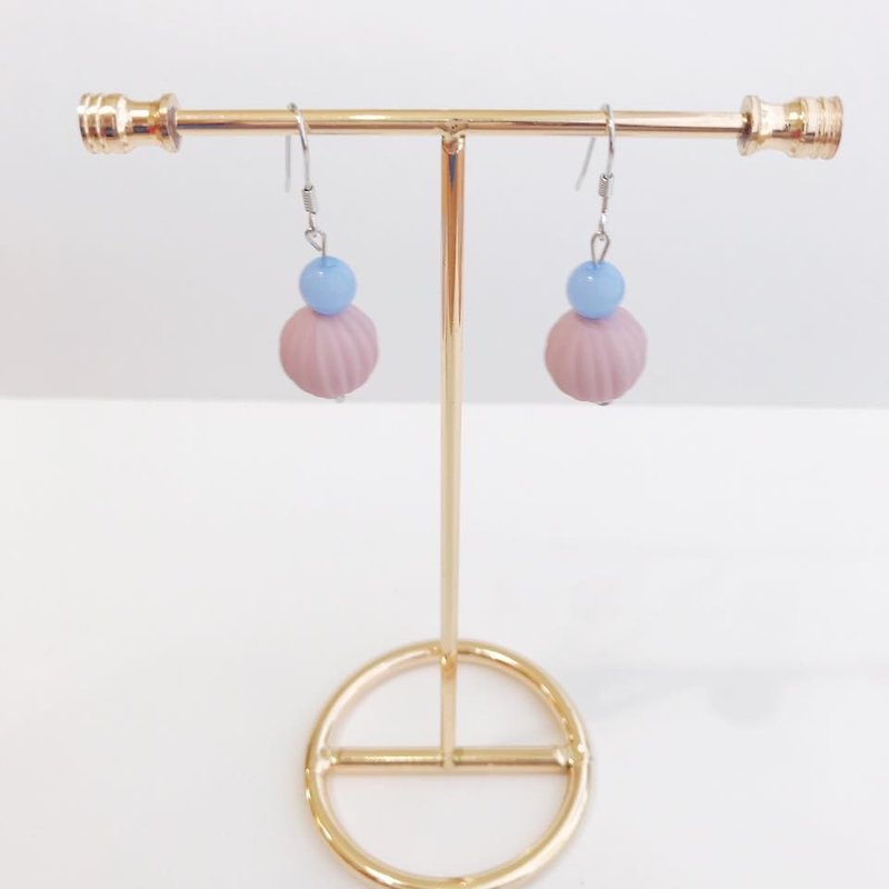 粉紅粉藍珠子耳環 日本風格  生日禮物 姐妹禮物 Pink Blue Dangle Earrings Japanese Style  Birthday Gifts - 耳環/耳夾 - 紙 粉紅色