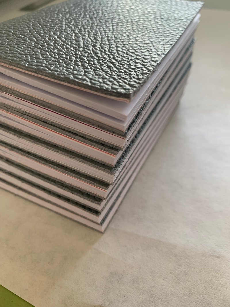 精美手工筆記本8本套裝  皮革封面  手工縫製設計  60頁 - 筆記簿/手帳 - 紙 灰色