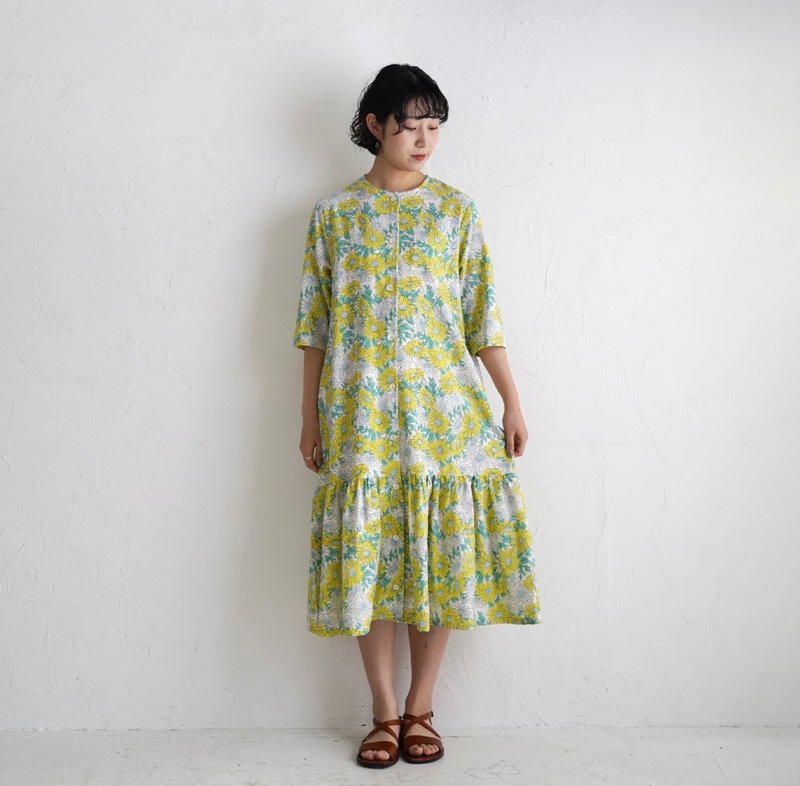グラデーションが美しい、Margaret柄コットンカディ前ボタンワンピース yellow - 洋裝/連身裙 - 棉．麻 黃色