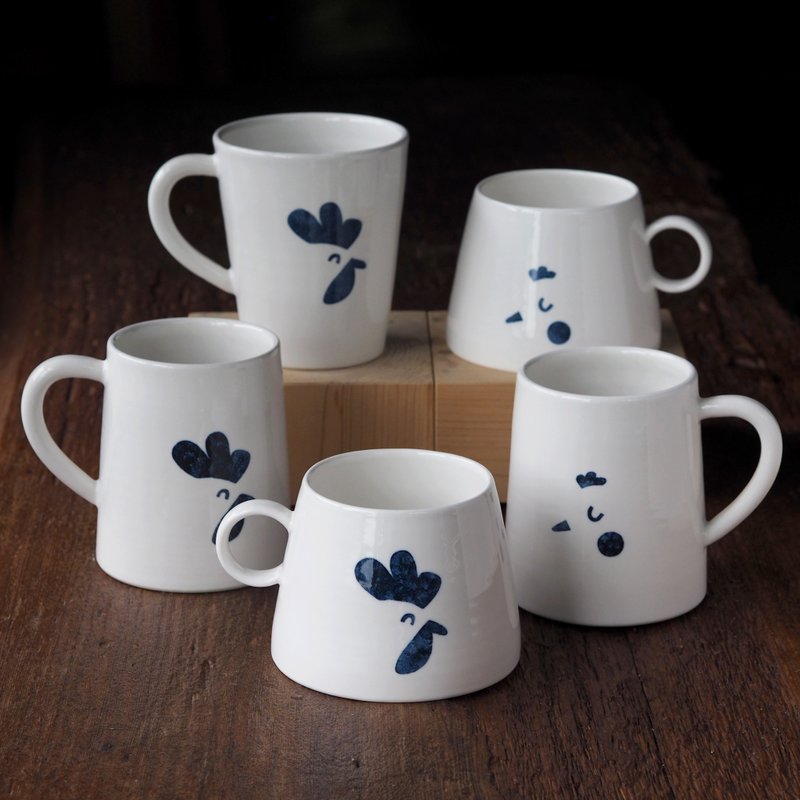 [Reunion] Rooster and Hen Zodiac Cup Small Ear Yamagata Cup Alpine Cup Tall Coffee Cup - แก้วมัค/แก้วกาแฟ - เครื่องลายคราม ขาว