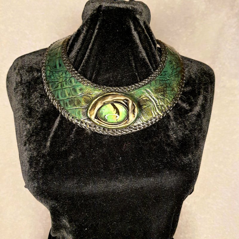 Dragon eye necklace,magic amulet,leather necklace,dungeons and dragons,cosplay - 項鍊 - 真皮 多色