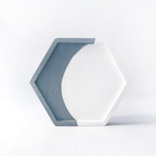 Ninan 泥喃｜水泥手作工作室 (預購) 莫蘭迪藍系列 | 六邊形雙色水泥底盤 水泥飾品盤