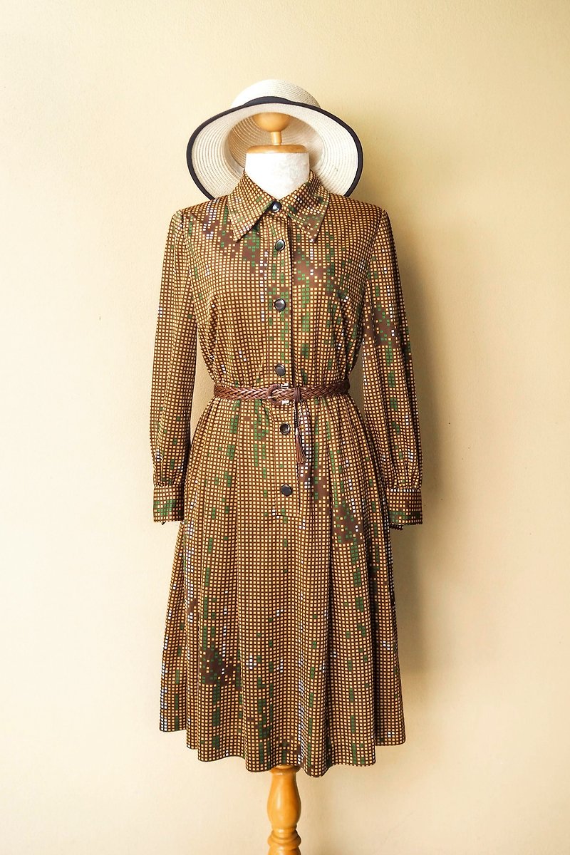 VINTAGE Retro style long sleeve dress with colorful grid pattern - 洋裝/連身裙 - 聚酯纖維 咖啡色