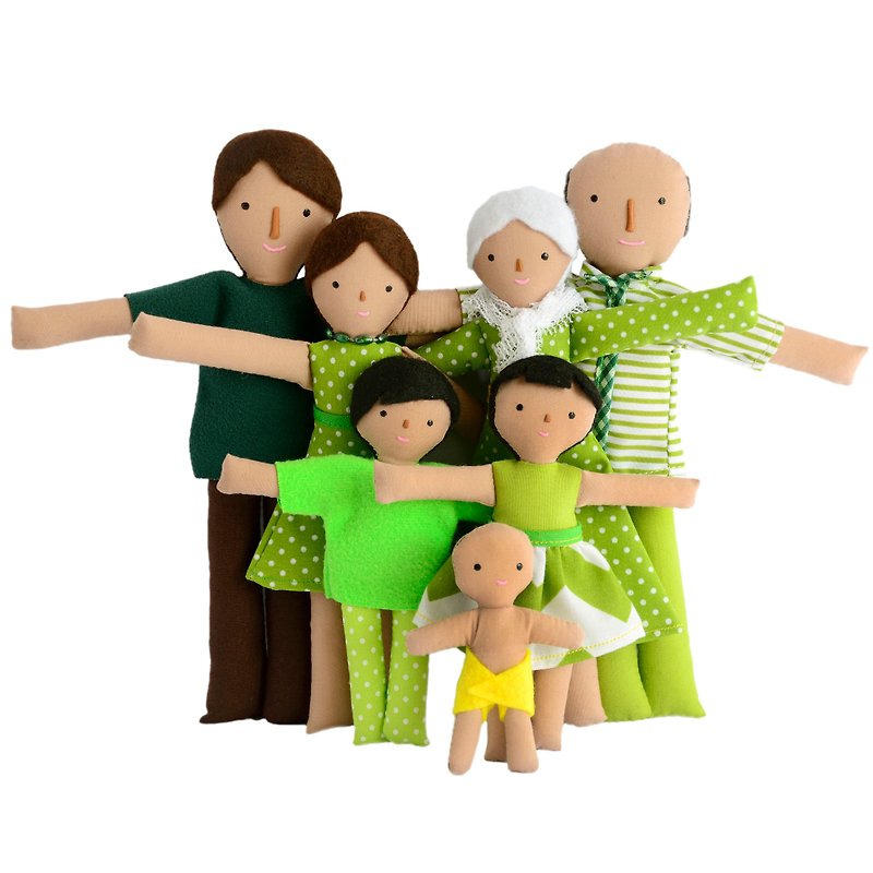 Family of dolls with tan skin color - Playset - 布娃娃 - Doll house - Handmade - Do - 寶寶/兒童玩具/玩偶 - 其他材質 卡其色