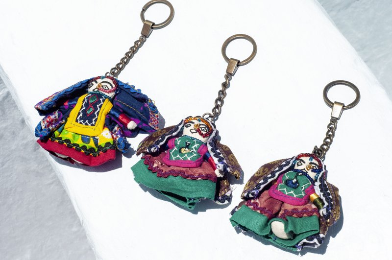 手工刺繡鑰匙圈/波希米亞風鑰匙圈-嬉皮風 印度 沙漠吉普賽女人 - 鑰匙圈/鑰匙包 - 棉．麻 多色