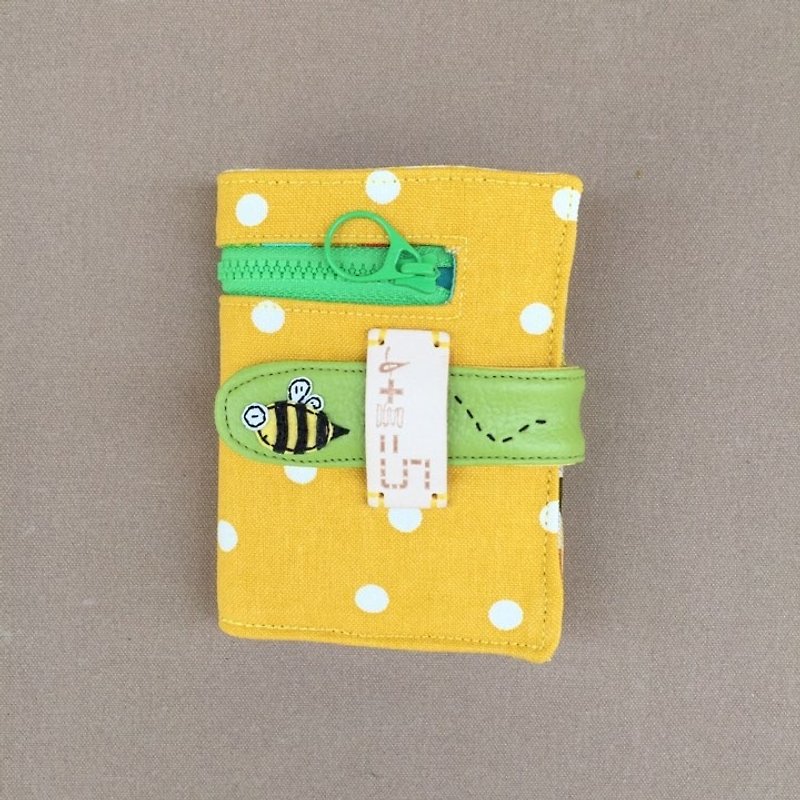 *小蜜蜂嗡嗡嗡 布短夾* - 長短皮夾/錢包 - 棉．麻 黃色