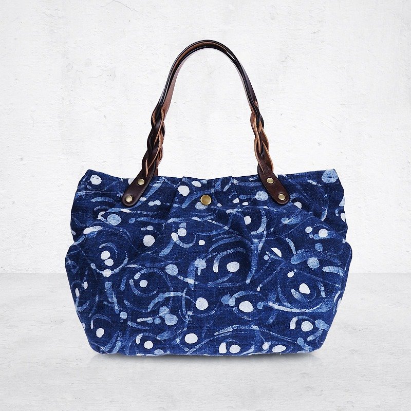 Zhuo Ye Lan Dye-Huarong Series Bags - กระเป๋าถือ - วัสดุอื่นๆ สีน้ำเงิน