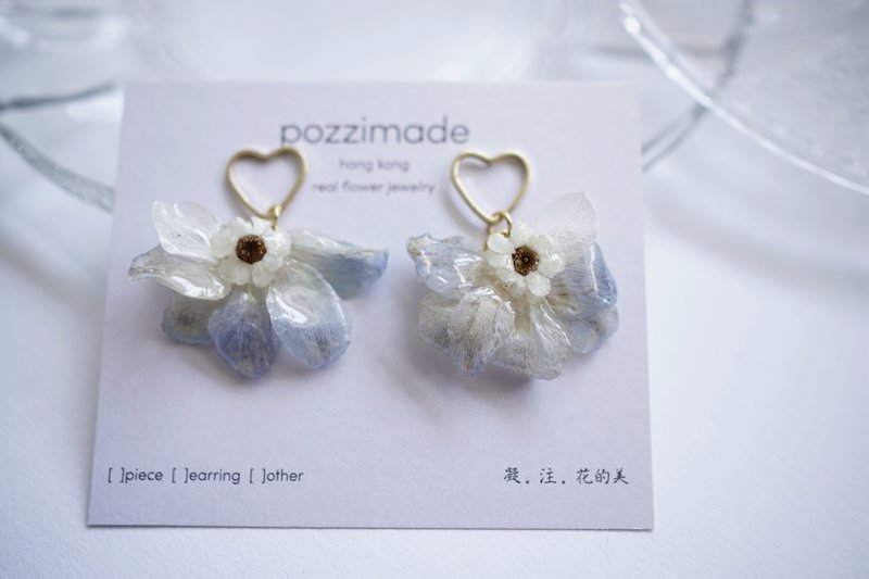 Blue Bird fly series | Dried Flower | Delphinium earrings - ต่างหู - พืช/ดอกไม้ สีน้ำเงิน