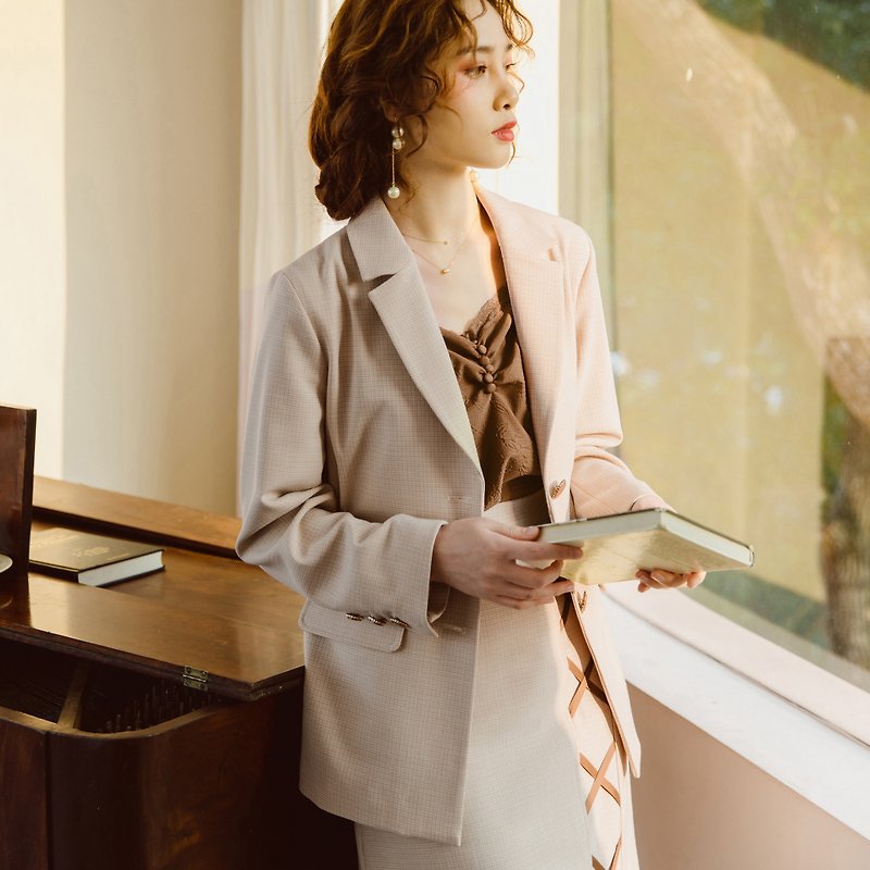高級感レトロなスーツのコートの女性の半身のスカートの洋服 - ブレザー・コート - ポリエステル ホワイト