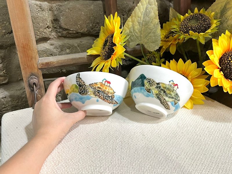Hand Drawn Underglaze Painted Turtle Pair Bowls - Bowls - Porcelain Multicolor