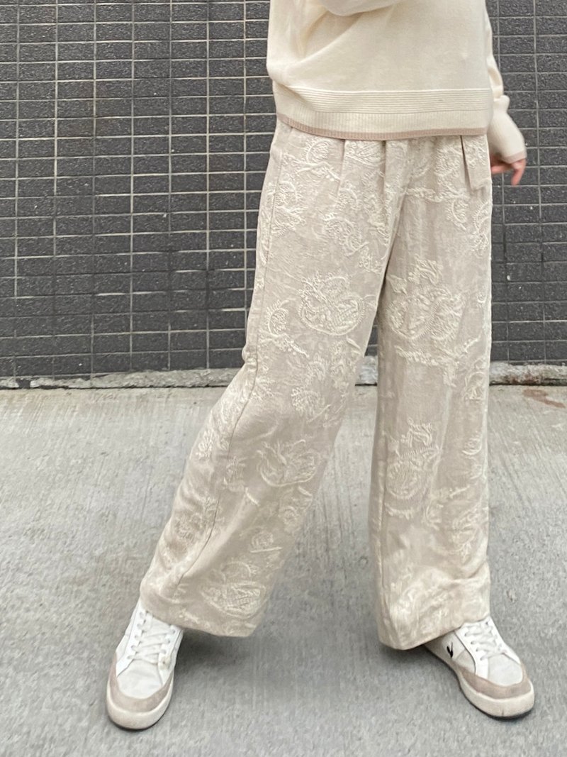 Belt Embroidered Classic Pants - Slightly Flawed - Women's Pants - Cotton & Hemp Khaki