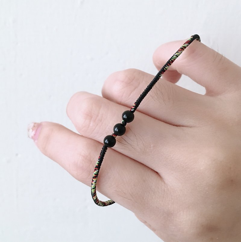 Small obsidian*3 black + five-color ultra-fine diamond knot/ a Gemstone with the mysterious power to ward off evil and stop crying - Bracelets - Other Materials Black