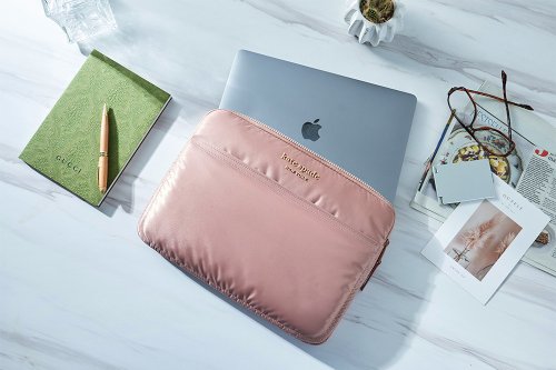 Kate Spade New York ケイト・スペード ニューヨーク ユニバーサル