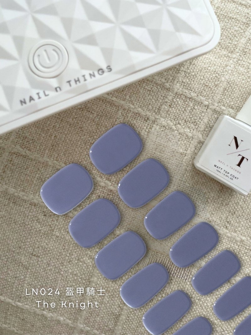 The Knight in Armor LN024 - Monochromatic light therapy gel nail stickers require light - ยาทาเล็บ - ยาง สีน้ำเงิน