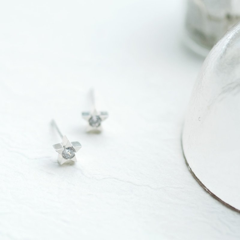 Zirconia tiny star earrings in Silver 925 - Earrings & Clip-ons - Other Metals Silver